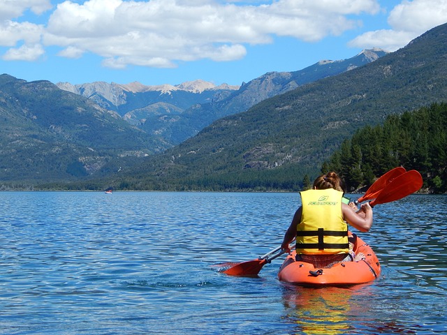 Kayaking While Pregnant: A Comprehensive Guide for Expectant Mothers