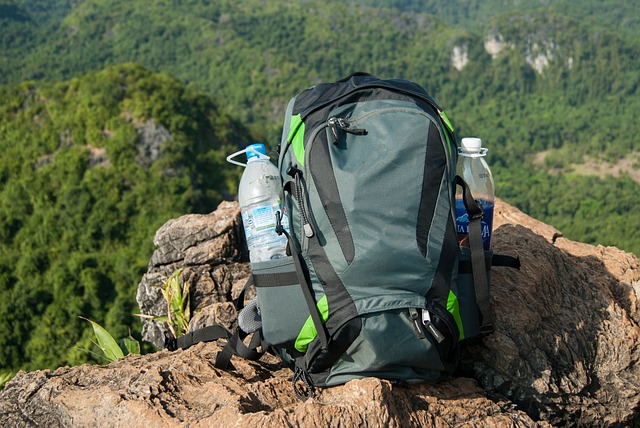 Backpacking Water 101: Best Way to Carry Water While Backpacking