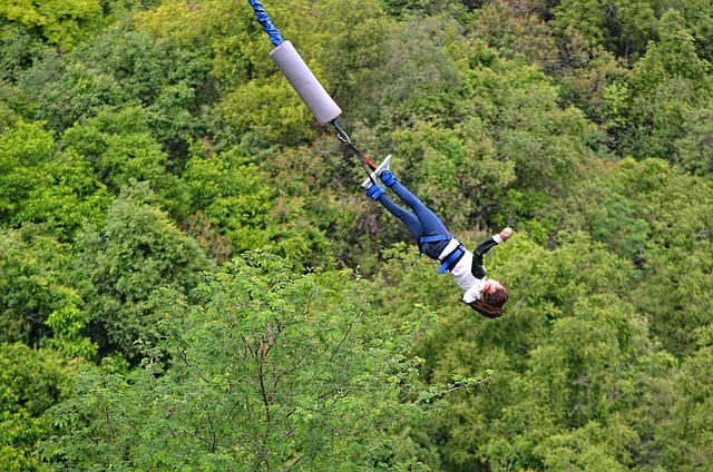 Who Should NOT Do Bungee Jumping